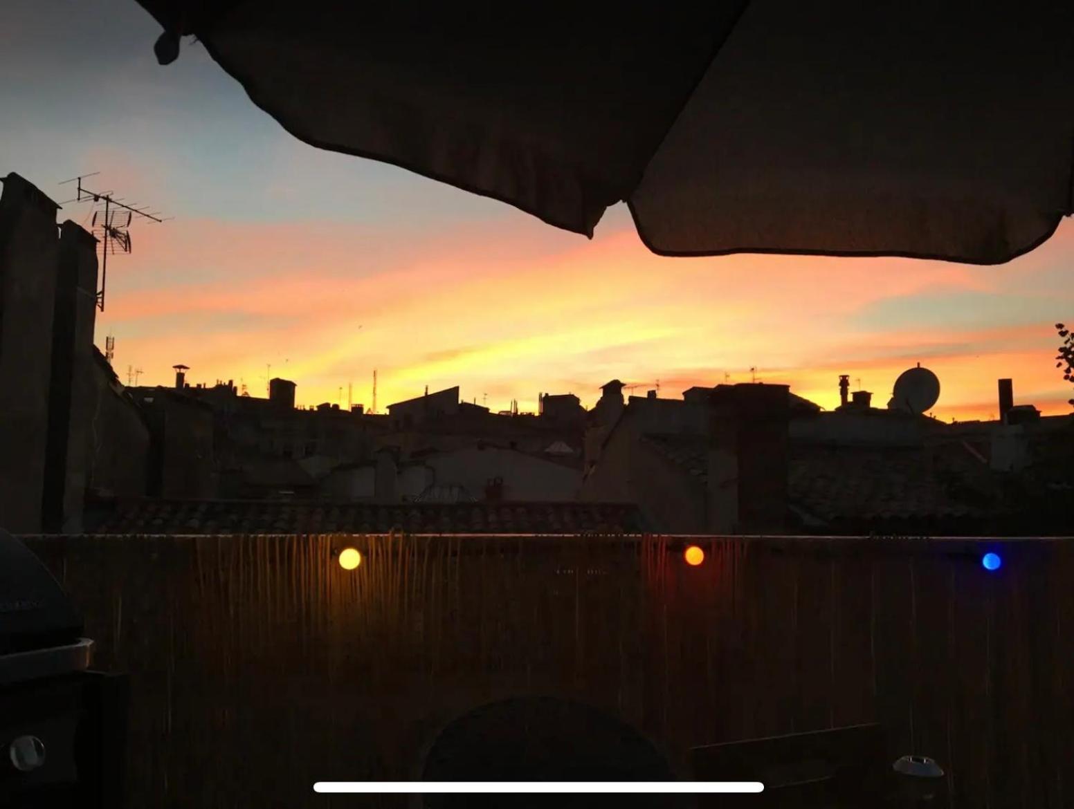 Loft 120m2 Avec Terrasse Centre Historique Apartment